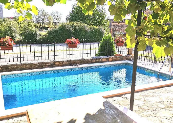 Rustica Holiday home Buje