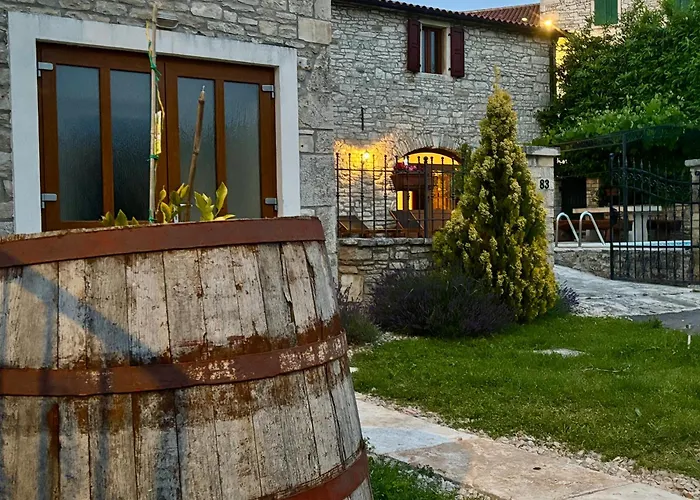 Holiday home Rustica Buje